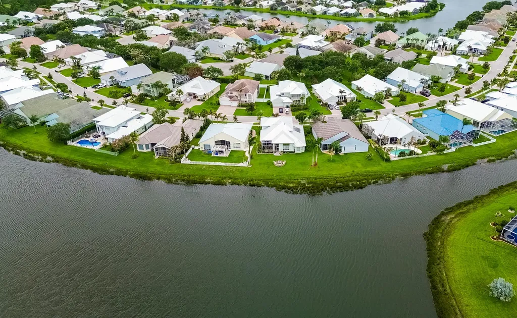 205 NW Magnolia Lakes Boulevard Port St Lucie FL 34986