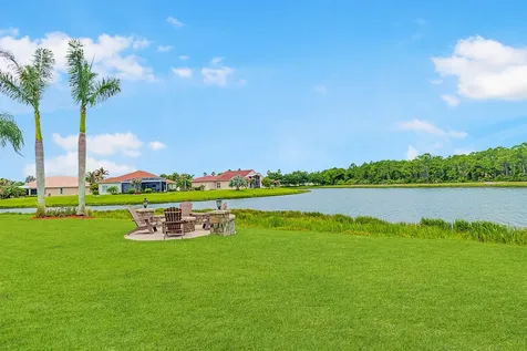 205 NW Magnolia Lakes Boulevard Port St Lucie FL 34986