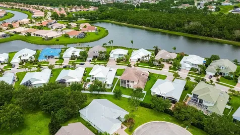 205 NW Magnolia Lakes Boulevard Port St Lucie FL 34986