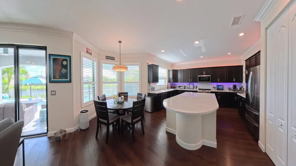 5590 Sandbirch Way Lake Worth FL 33463