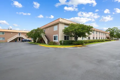 9 NE 19th Court Wilton Manors FL 33305
