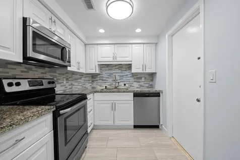 9 NE 19th Court Wilton Manors FL 33305
