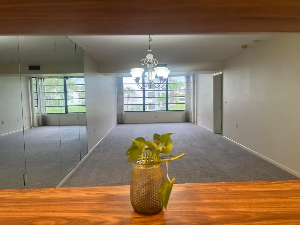 3636 Whitehall Drive West Palm Beach FL 33401