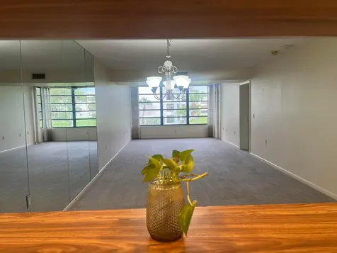 3636 Whitehall Drive West Palm Beach FL 33401