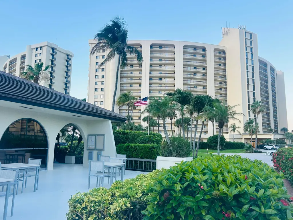 100 Ocean Trail Way Jupiter FL 33477