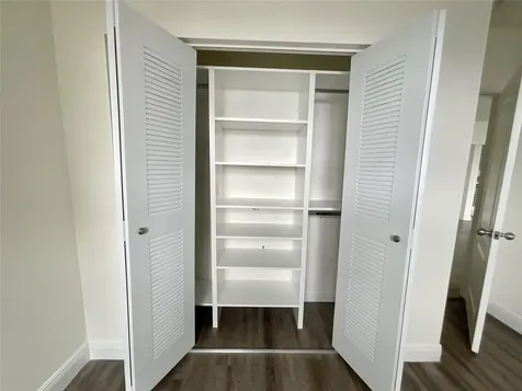 16900 N Bay Road Sunny Isles Beach FL 33160