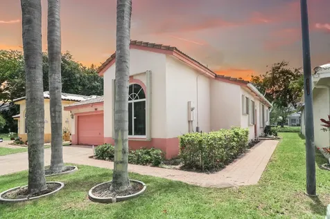 5006 Heron Court Coconut Creek FL 33073
