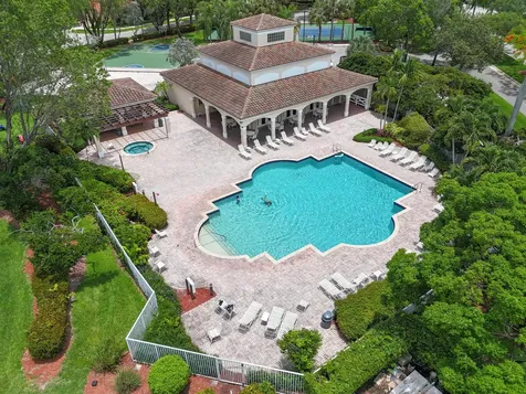 5006 Heron Court Coconut Creek FL 33073