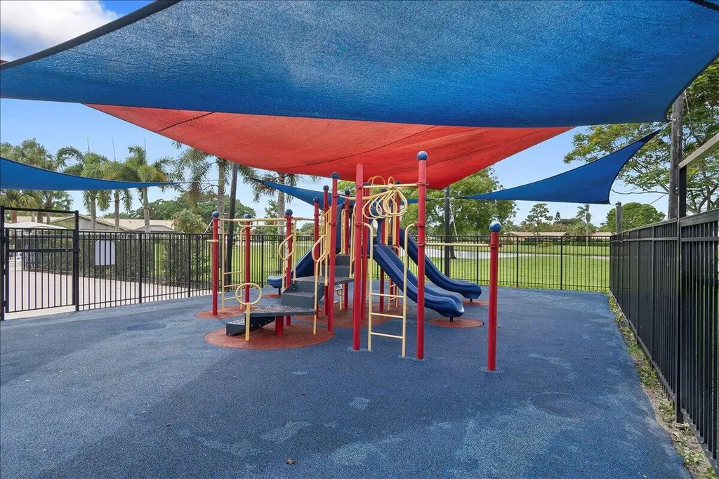 5715 Golden Eagle Circle Palm Beach Gardens FL 33418