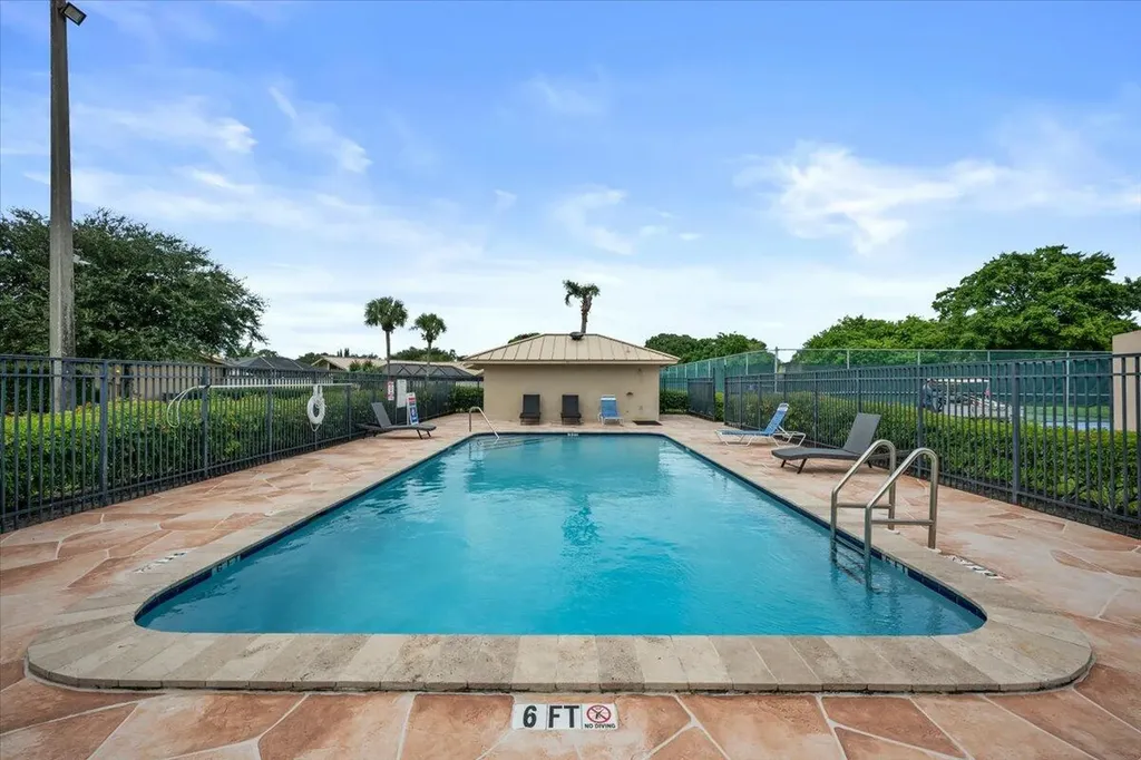 5715 Golden Eagle Circle Palm Beach Gardens FL 33418