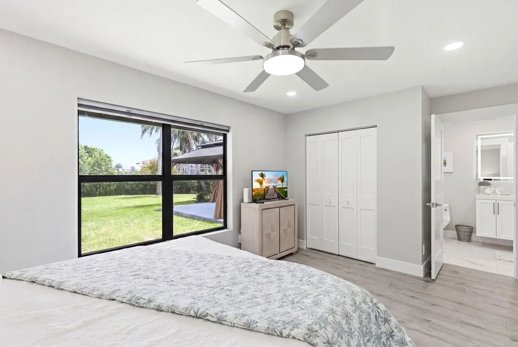 15555 De Havilland Court Wellington FL 33414