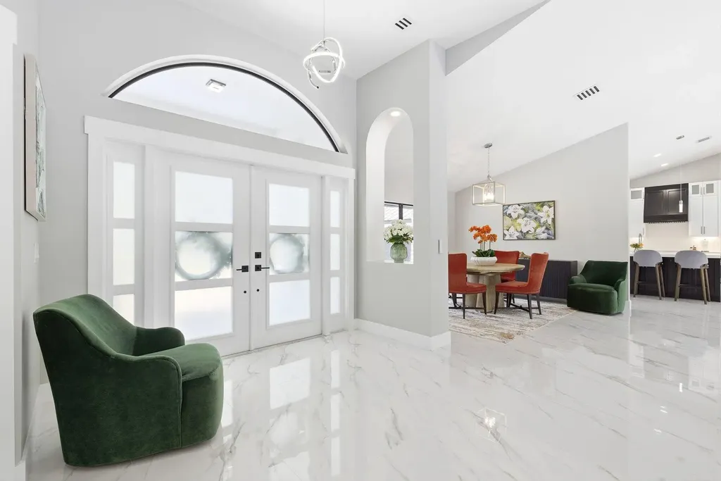 15555 De Havilland Court Wellington FL 33414