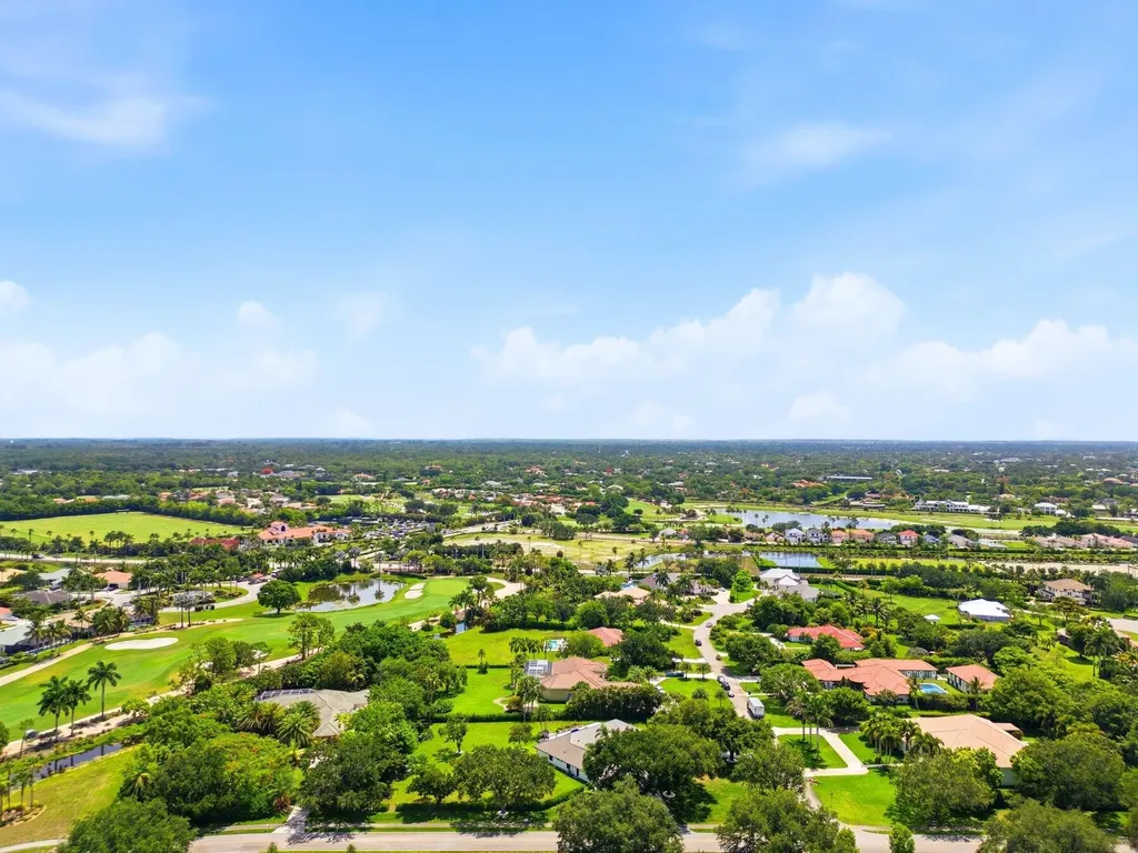 15555 De Havilland Court Wellington FL 33414