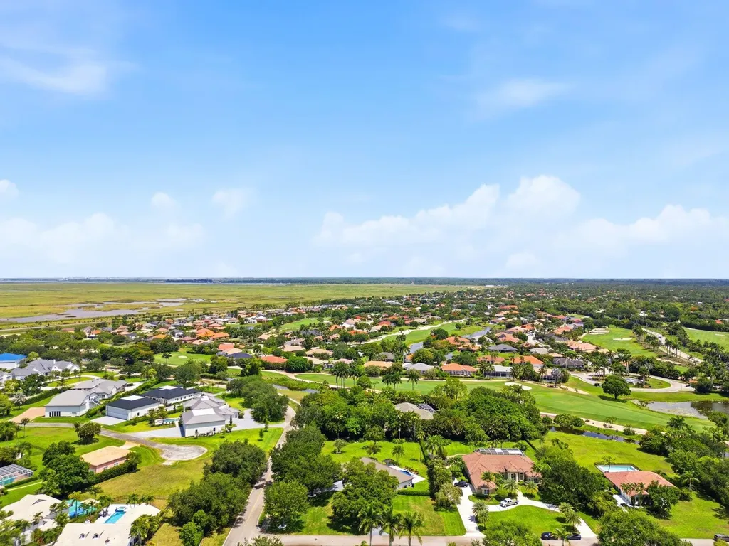 15555 De Havilland Court Wellington FL 33414