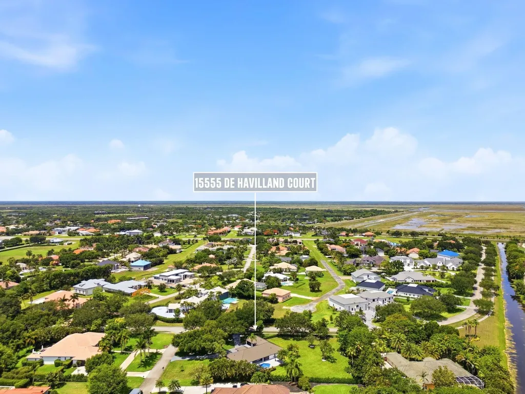 15555 De Havilland Court Wellington FL 33414