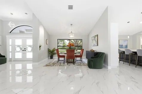 15555 De Havilland Court Wellington FL 33414