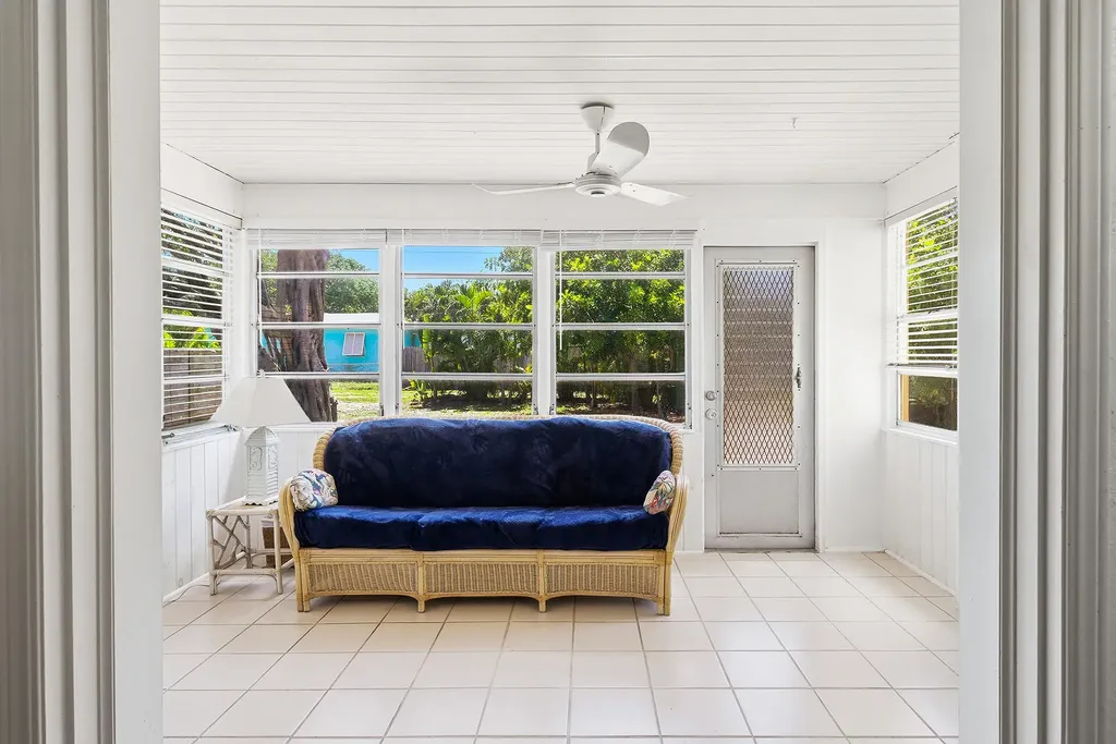 1205 North M Street Lake Worth Beach FL 33460