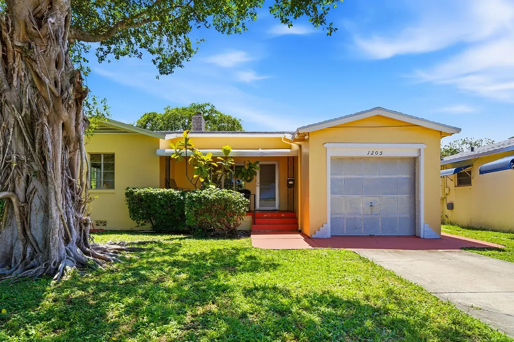 1205 North M Street Lake Worth Beach FL 33460