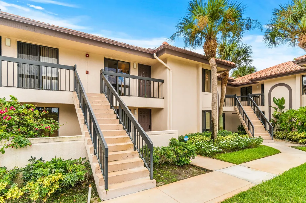 5151 W Club Circle Boca Raton FL 33487