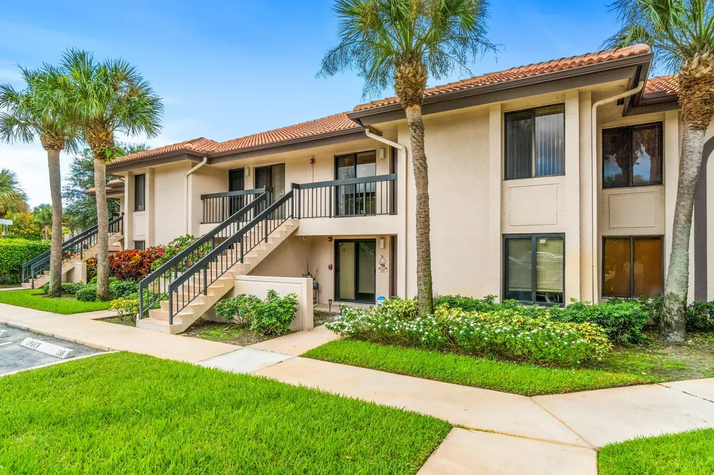 5151 W Club Circle Boca Raton FL 33487