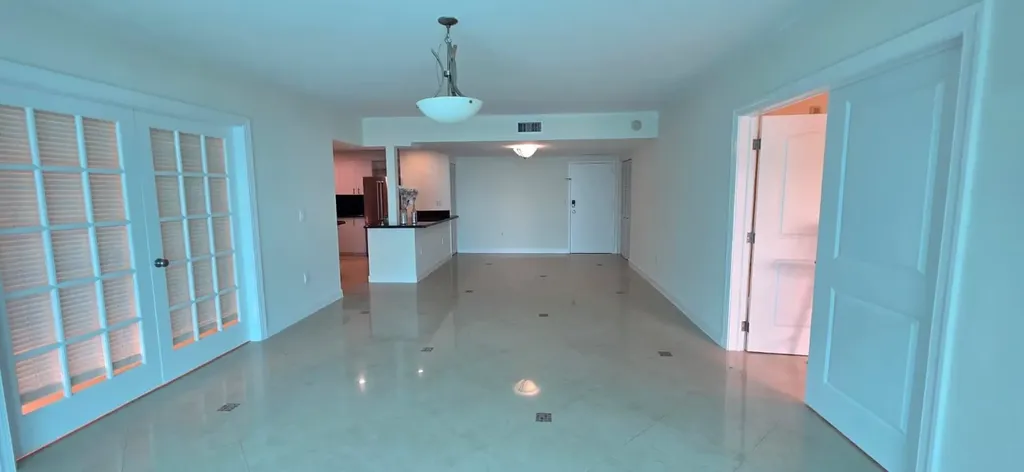 11111 Biscayne Boulevard Miami FL 33181