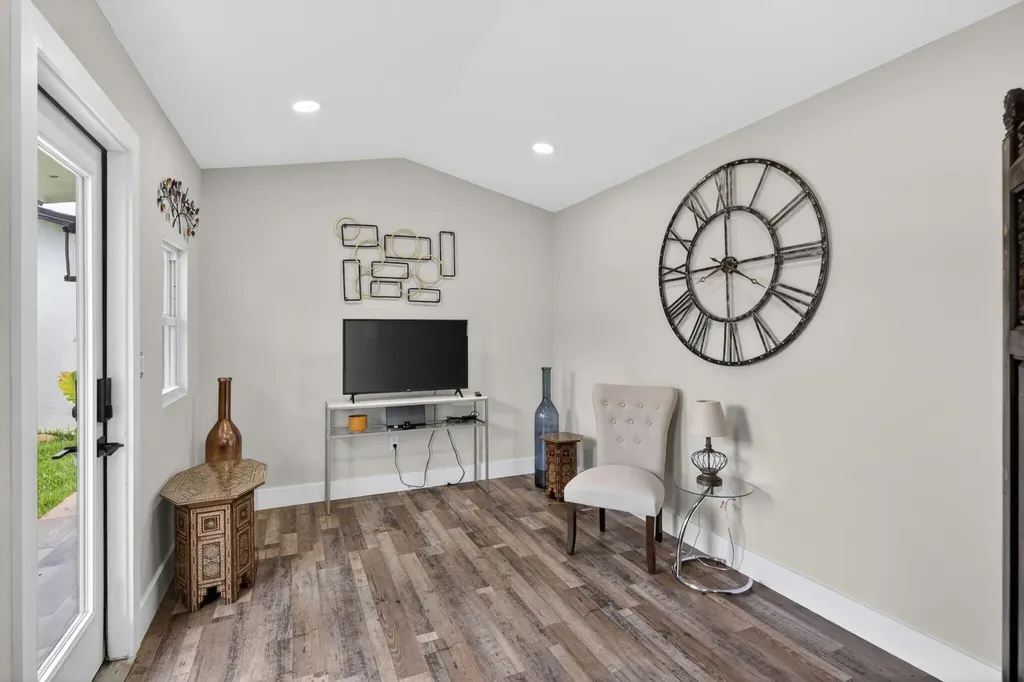 10339 Daphne Avenue Palm Beach Gardens FL 33410