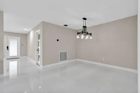 10339 Daphne Avenue Palm Beach Gardens FL 33410