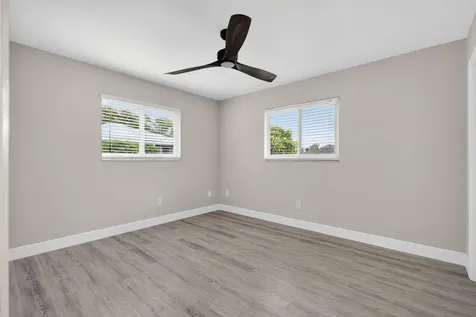10339 Daphne Avenue Palm Beach Gardens FL 33410