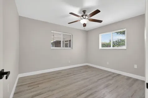 10339 Daphne Avenue Palm Beach Gardens FL 33410