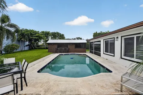 10339 Daphne Avenue Palm Beach Gardens FL 33410