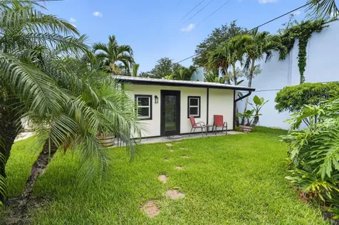 10339 Daphne Avenue Palm Beach Gardens FL 33410