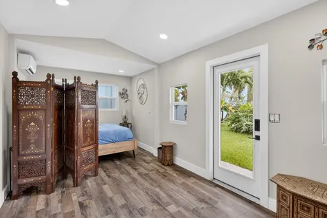 10339 Daphne Avenue Palm Beach Gardens FL 33410
