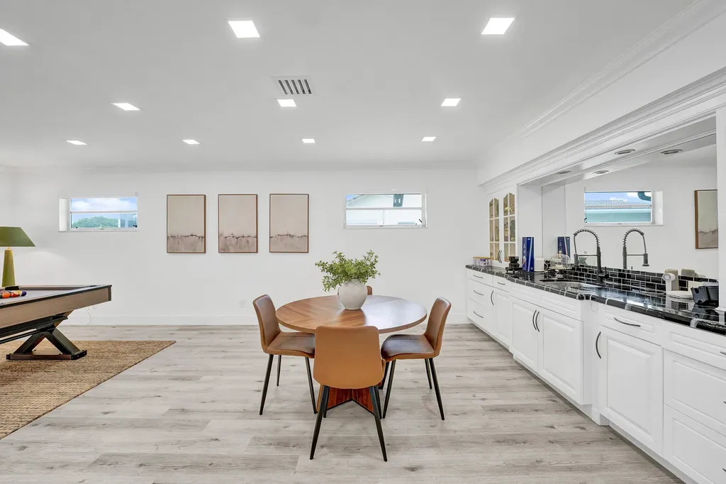 3630 N 55th Avenue Hollywood FL 33021