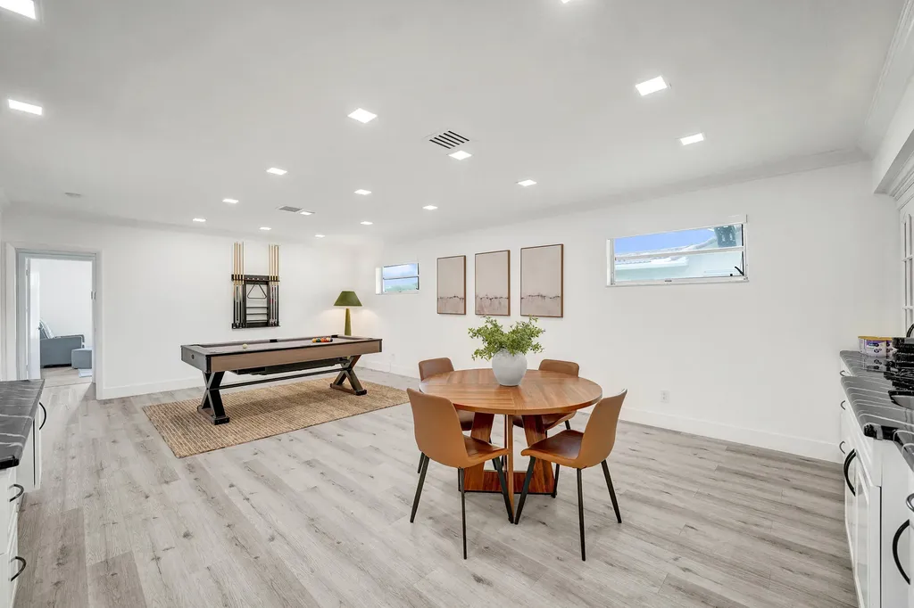 3630 N 55th Avenue Hollywood FL 33021