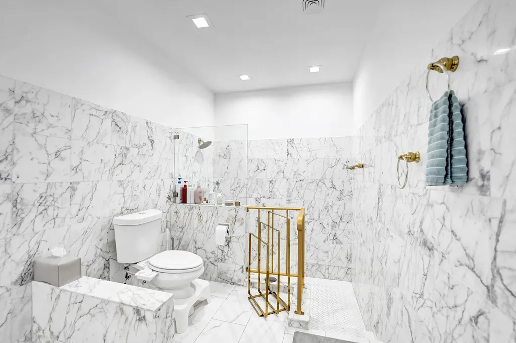 3630 N 55th Avenue Hollywood FL 33021