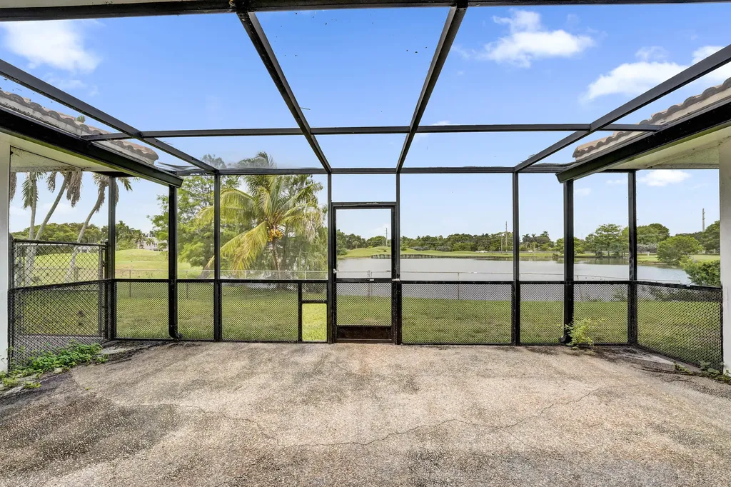 3630 N 55th Avenue Hollywood FL 33021