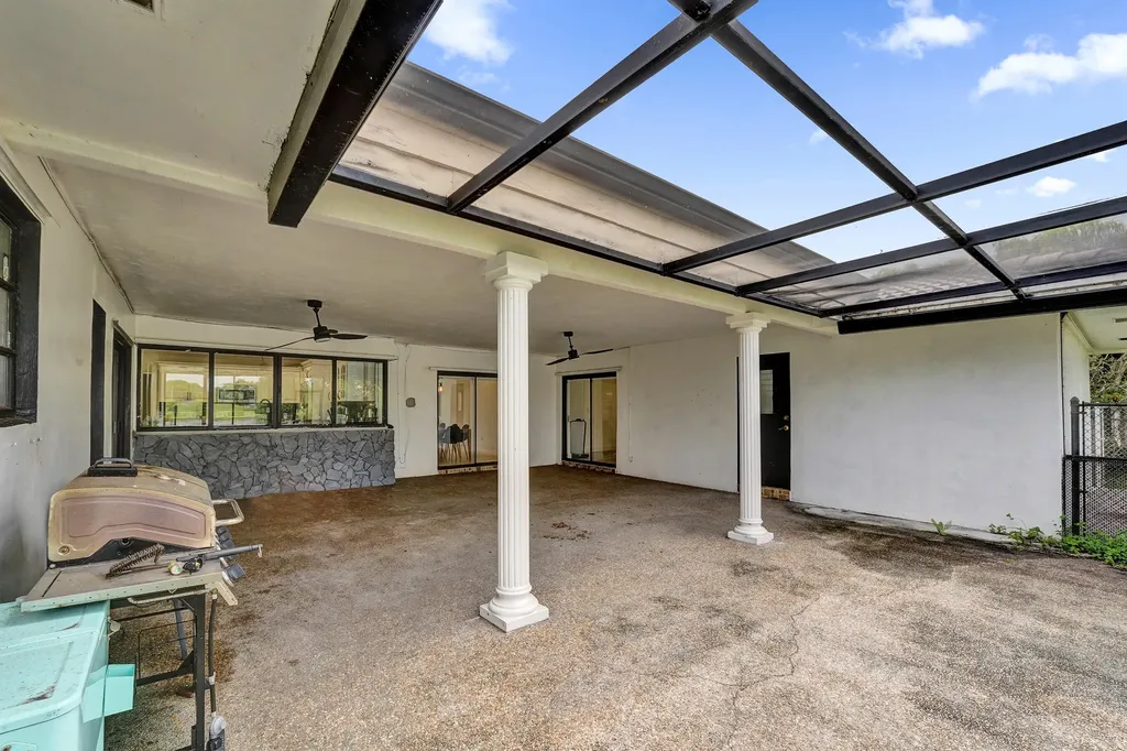 3630 N 55th Avenue Hollywood FL 33021