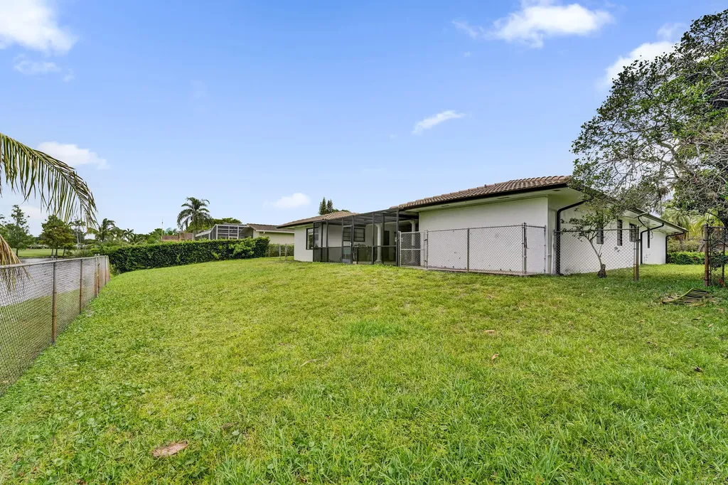 3630 N 55th Avenue Hollywood FL 33021