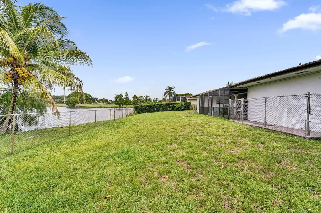 3630 N 55th Avenue Hollywood FL 33021