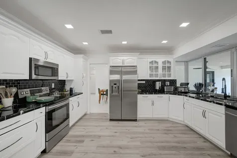 3630 N 55th Avenue Hollywood FL 33021