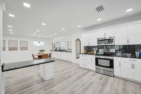 3630 N 55th Avenue Hollywood FL 33021