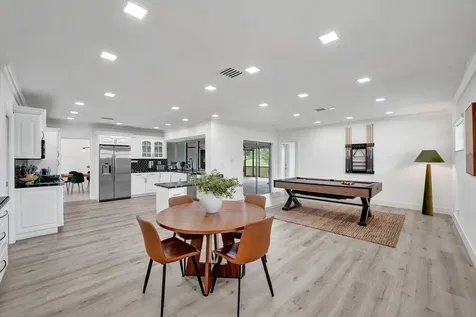 3630 N 55th Avenue Hollywood FL 33021