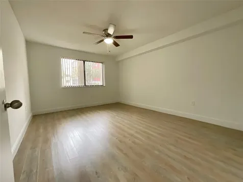 9517 Fontainebleau Boulevard Miami FL 33172