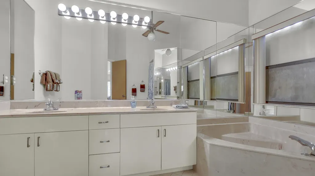 2345 NW 95th Terrace Coral Springs FL 33065