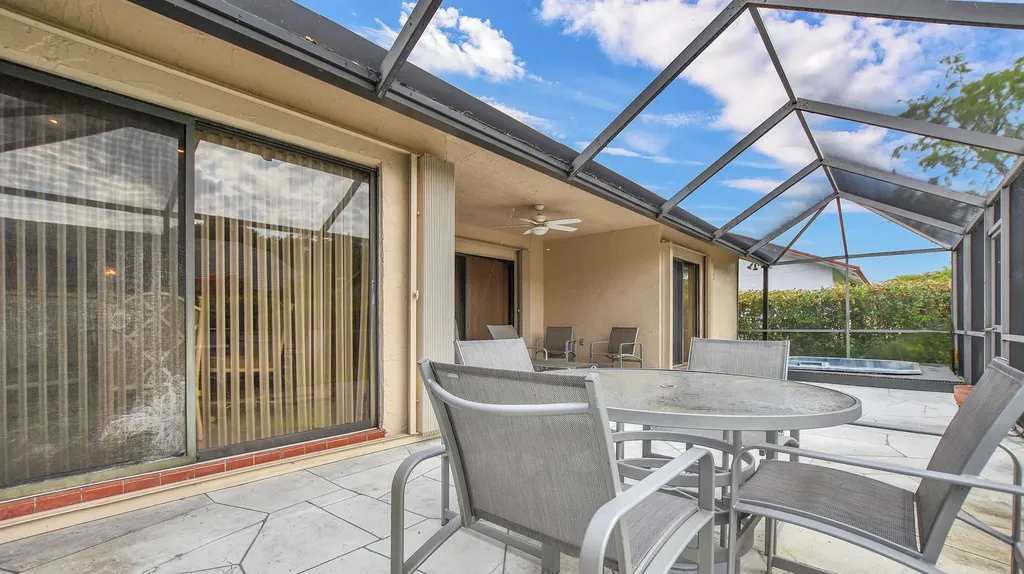 2345 NW 95th Terrace Coral Springs FL 33065