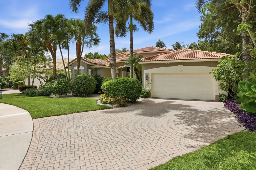 7527 Monticello Way Boynton Beach FL 33437