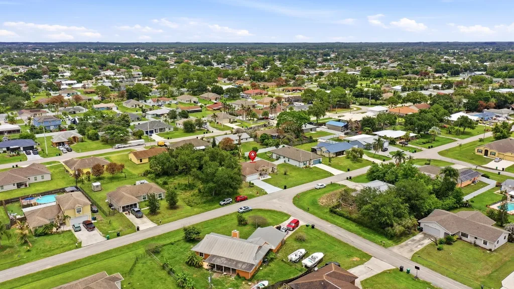 713 NW Biscayne Drive Port St Lucie FL 34983