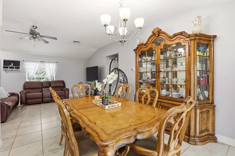 713 NW Biscayne Drive Port St Lucie FL 34983