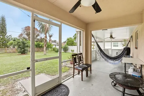 713 NW Biscayne Drive Port St Lucie FL 34983