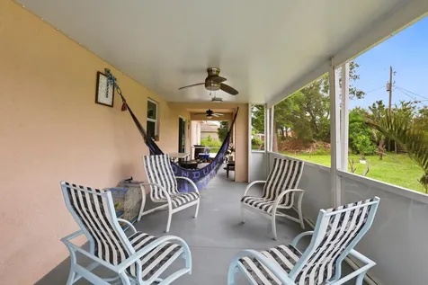 713 NW Biscayne Drive Port St Lucie FL 34983